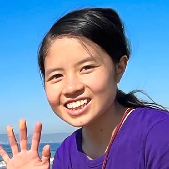 Profile picture for Vivian Loh